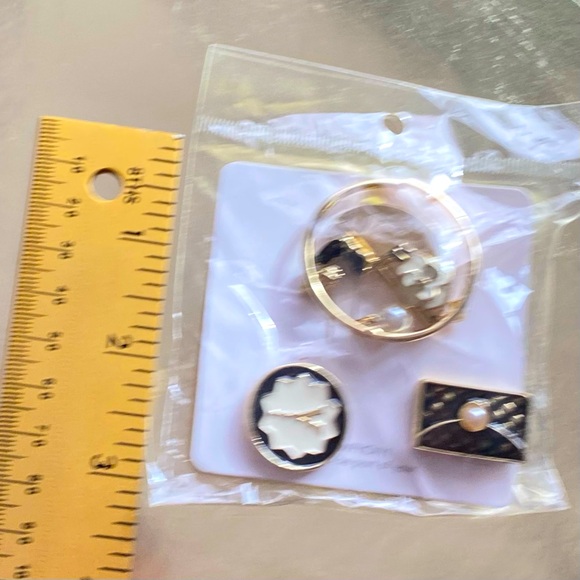 Brooch gold plated | enamel Paris | - Picture 3 of 7